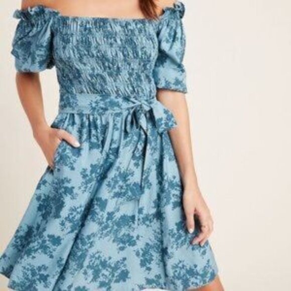 Gal meets glam floral dress/Shiloh - Picture 5 of 9